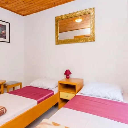 Jozomare 3* دوبروفينك