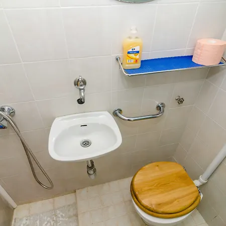 Jozomare Pensionat 3*