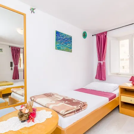 Jozomare Гостевой дом 3*